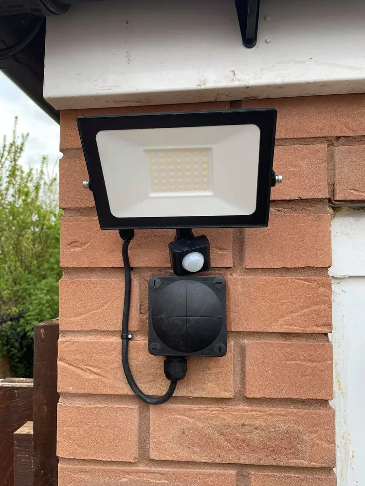 Slide of Mount Vernon Licensed Electricians