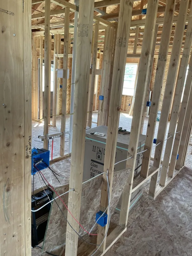Licensed emergency electrical service in Pinesdale, MT by Mountain Current Electric