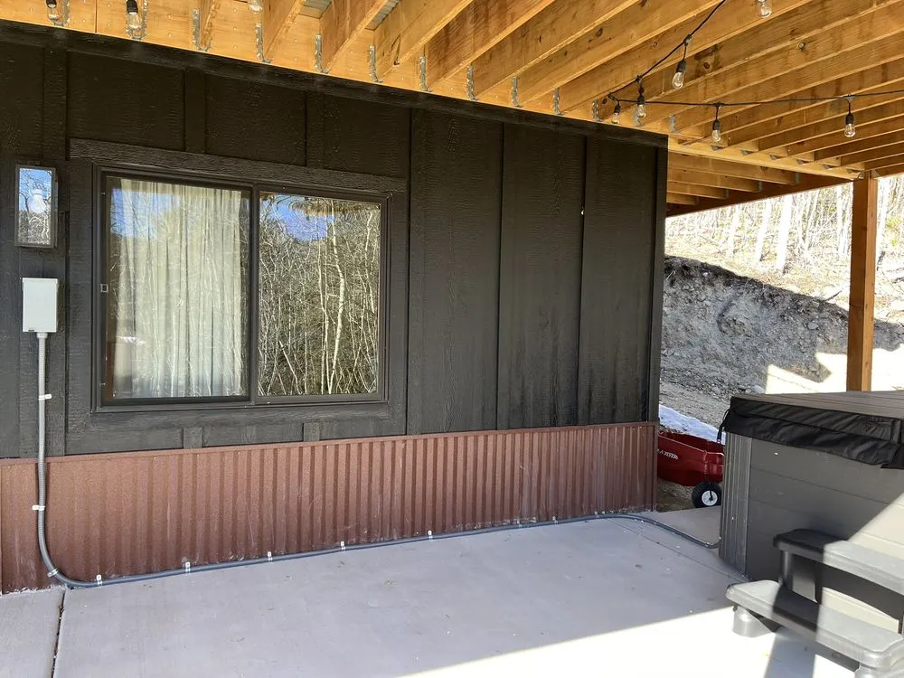 Affordable electrician providing lighting installation in Bailey, CO - Mountain Electric