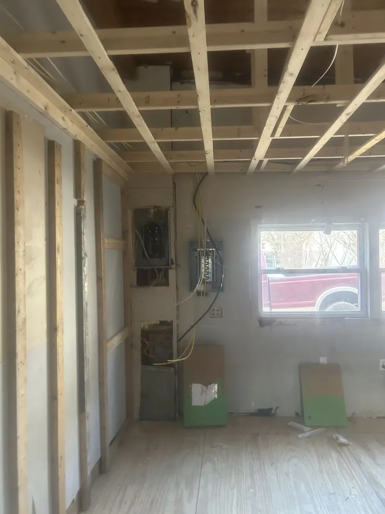 Slide of Mountain Home Electric