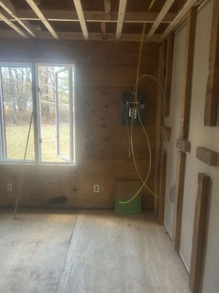 Slide of Mountain Home Electric