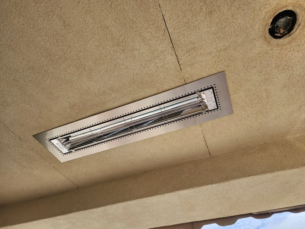 Slide of Mox Electric