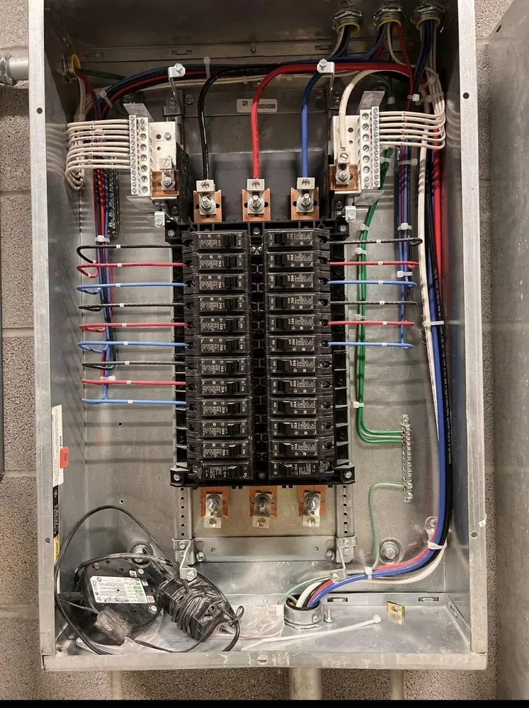 Slide of MQ Power Solutions