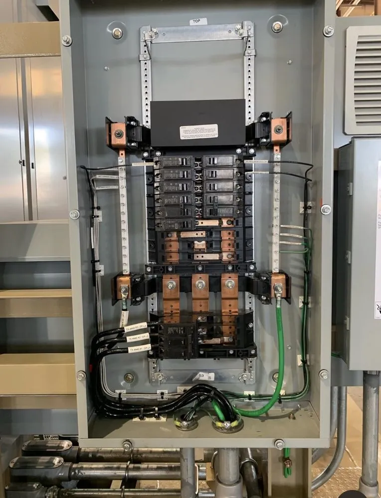 Slide of MQ Power Solutions