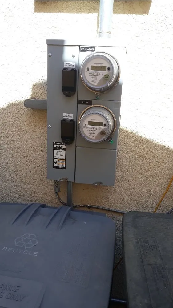 Expert lighting installation in City of Commerce, CA by Mr. Cheto’s Electric