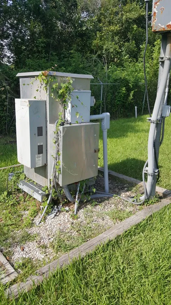 Slide of Mr. Dependable Electrical Services