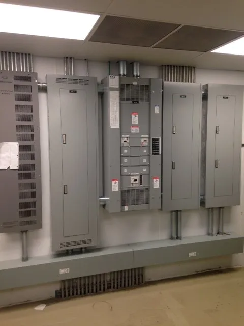 Slide of Mr. Electric of Amarillo