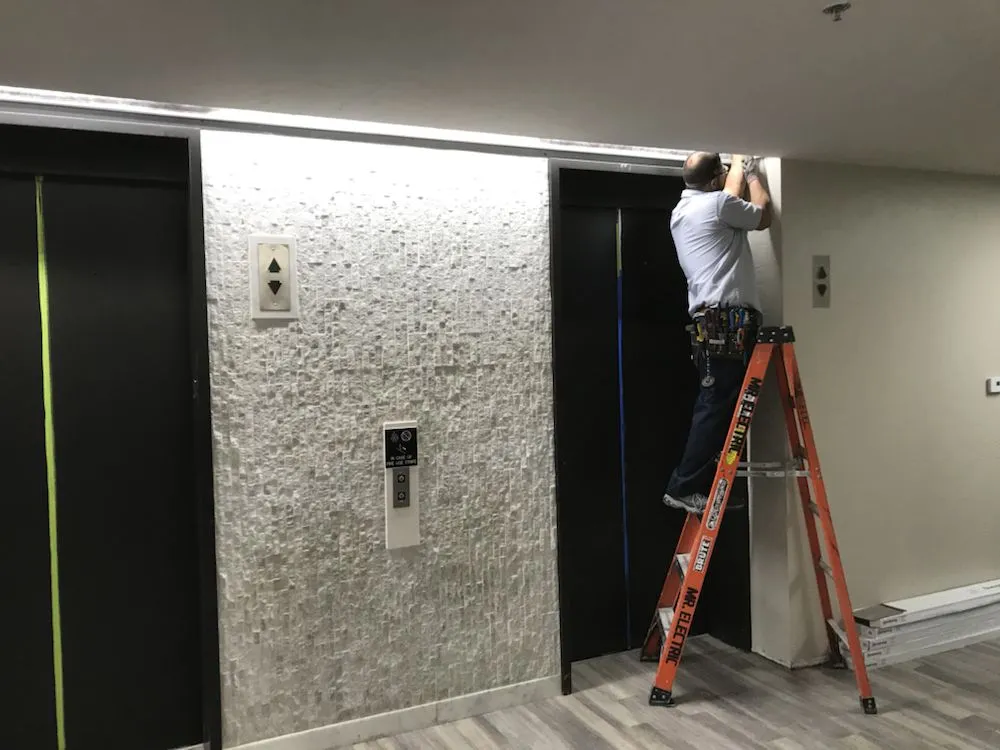 Slide of Mr. Electric of Amarillo