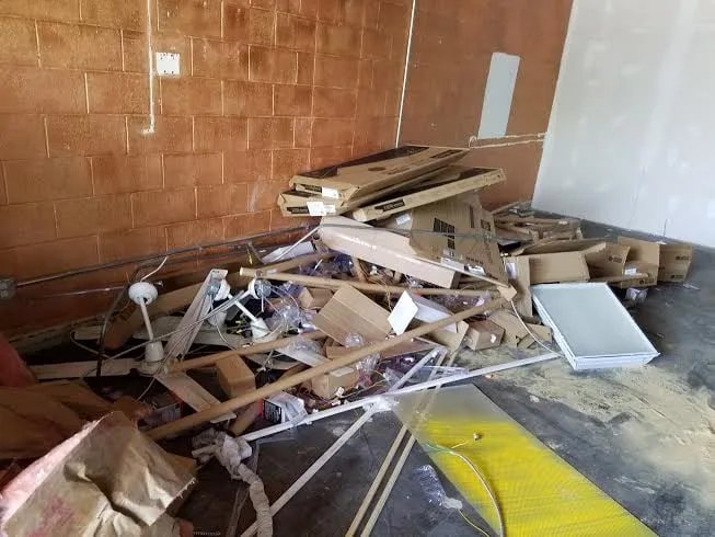 Trusted electrical service for homes in lighting installation,  by 