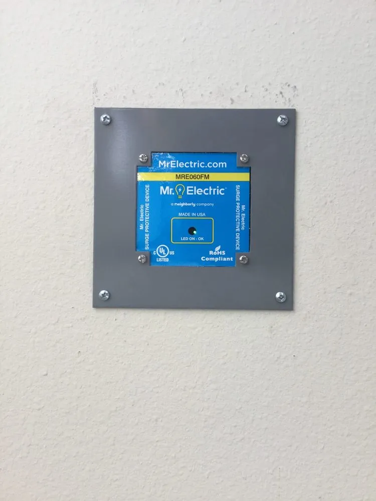 Slide of Mr. Electric of Central Missouri