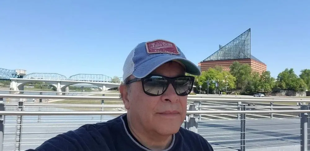 Slide of Mr. Electric of Chattanooga