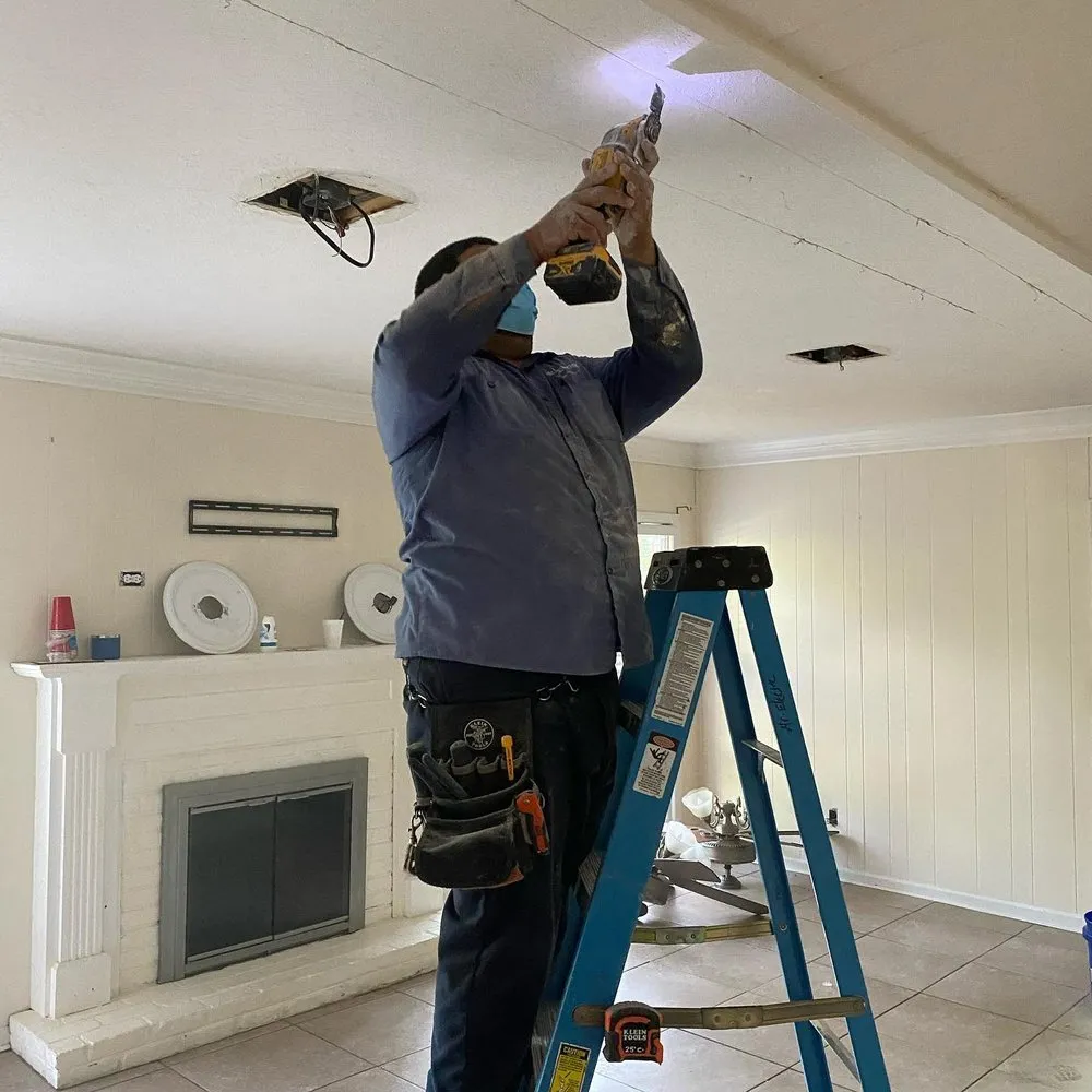 Slide of Mr. Electric of Columbus, GA