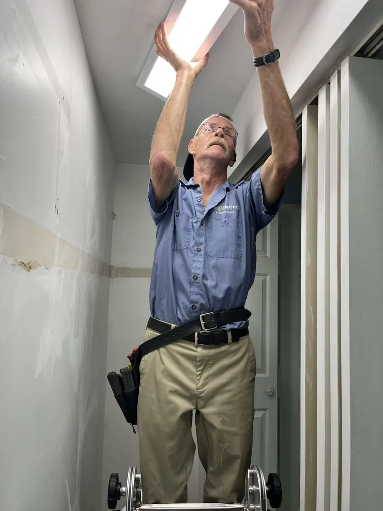 Reliable emergency electrical service experts serving ,  - Mr. Electric of Cranberry Township