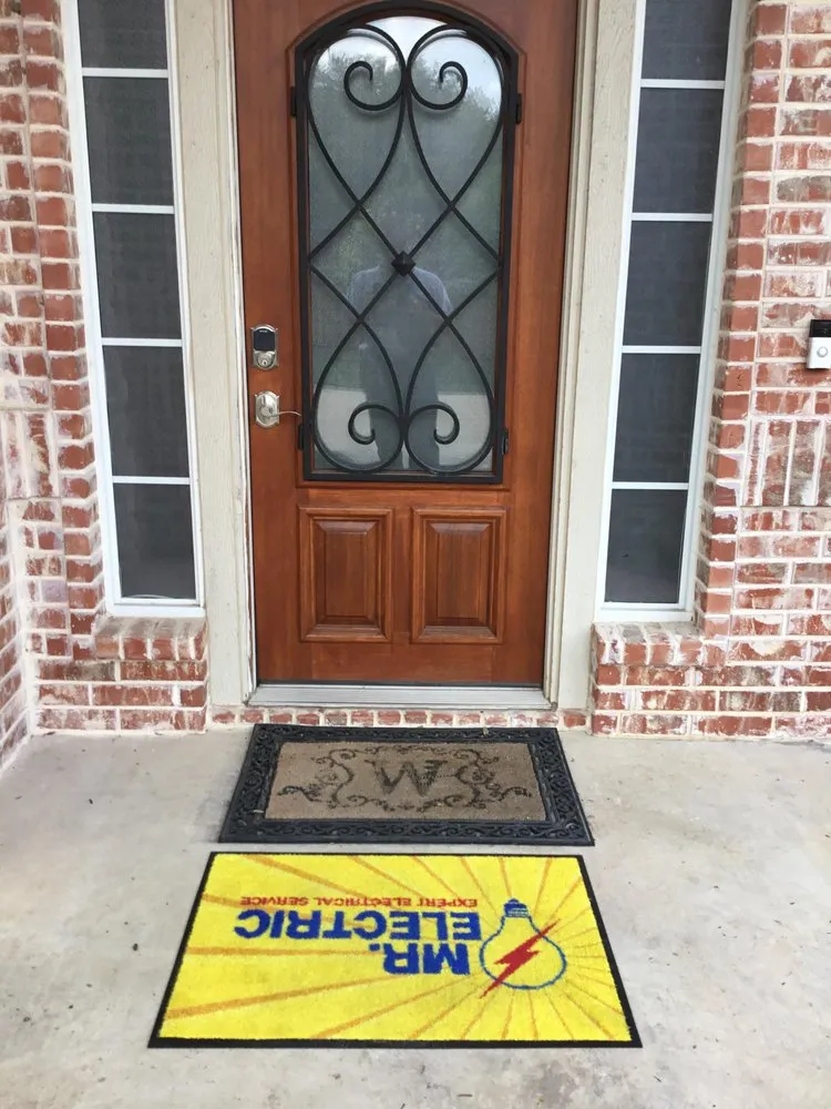 Slide of Mr. Electric of Dallas