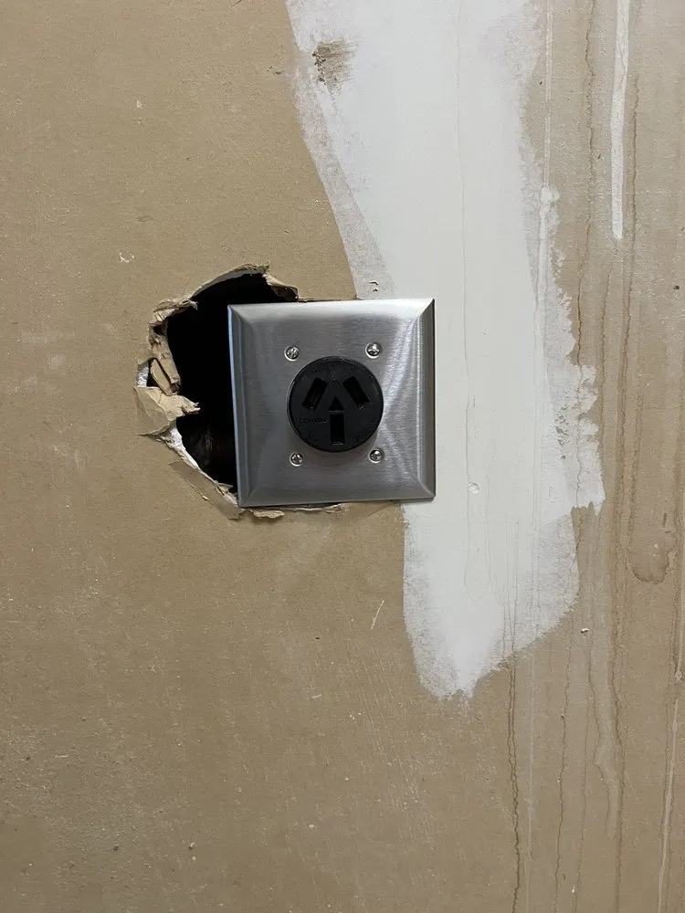 Slide of Mr. Electric of Eastern Memphis