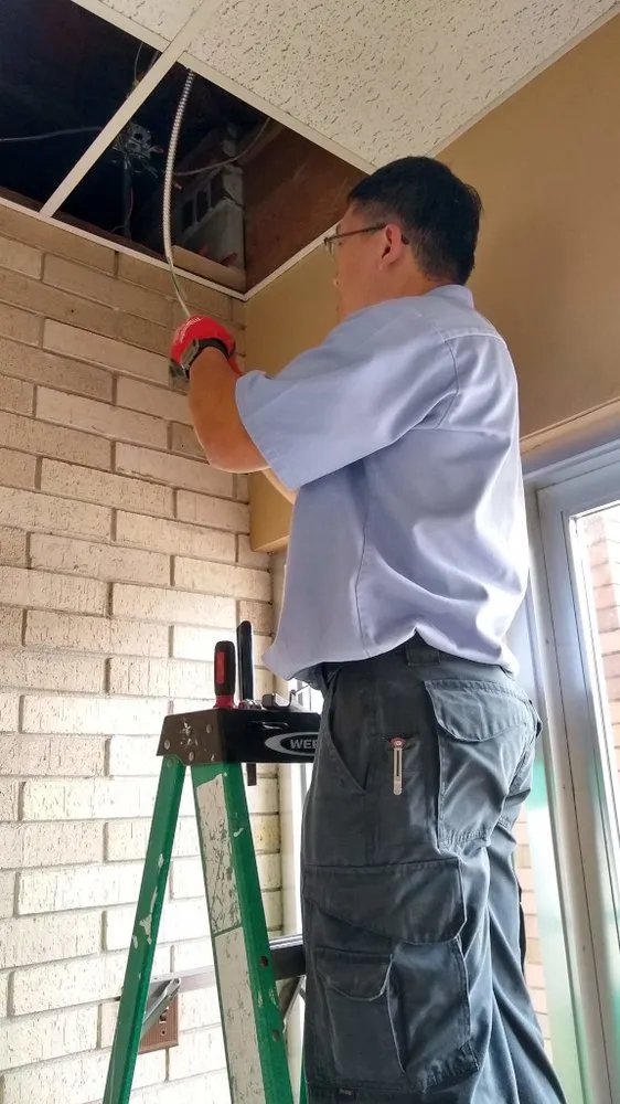 Slide of Mr. Electric of Emanuel County