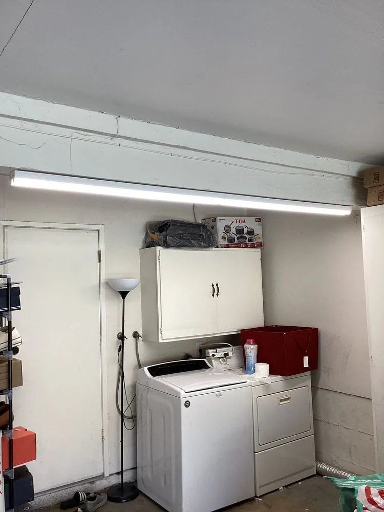 Emergency circuit breaker repair service in ,  - Mr. Electric of Fullerton