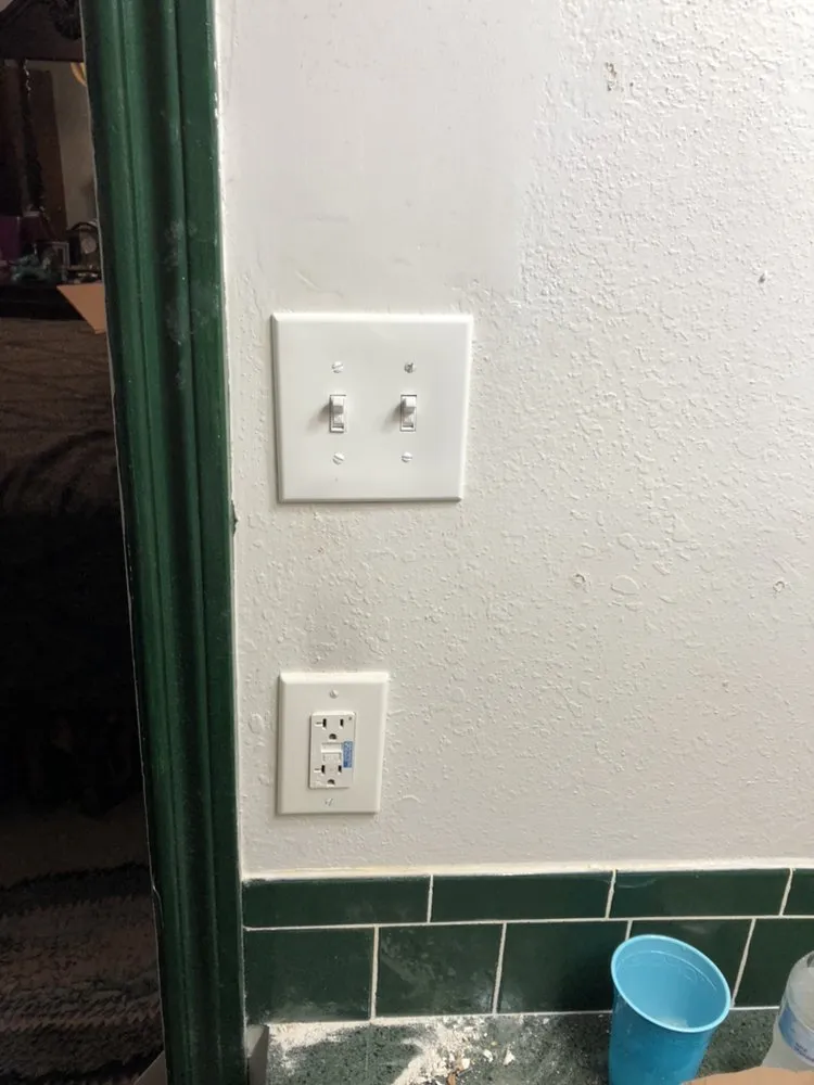 Licensed circuit breaker repair in ,  by Mr. Electric of Galveston