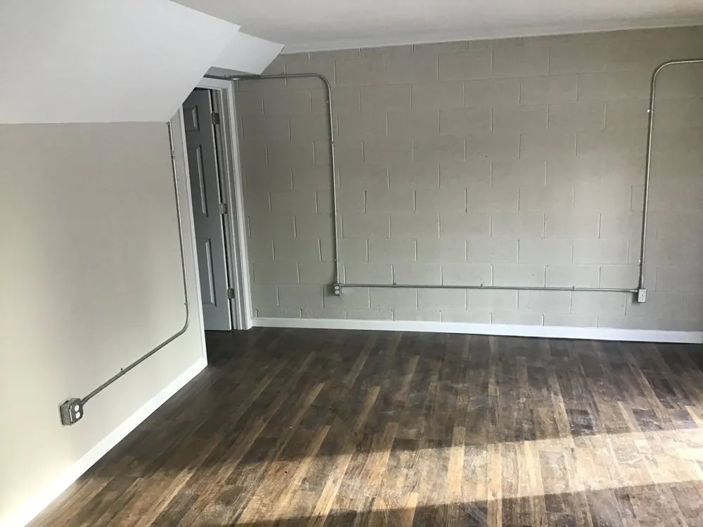 Slide of Mr. Electric of Gastonia