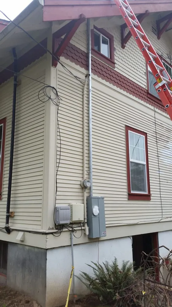 Slide of Mr. Electric of Hillsboro