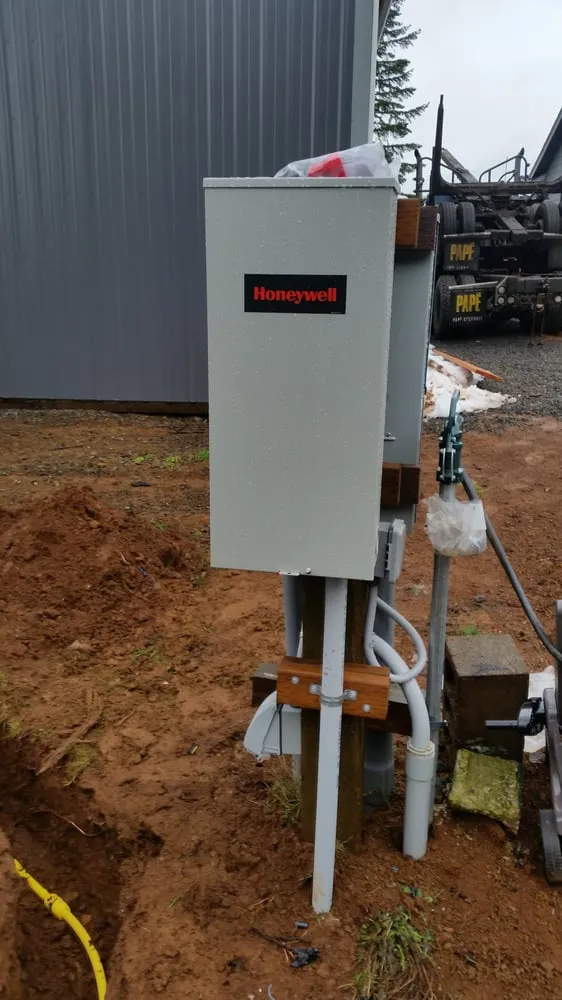 Slide of Mr. Electric of Hillsboro