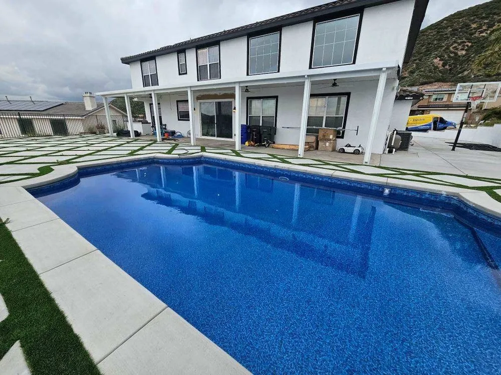 Slide of Mr. Electric of Irvine