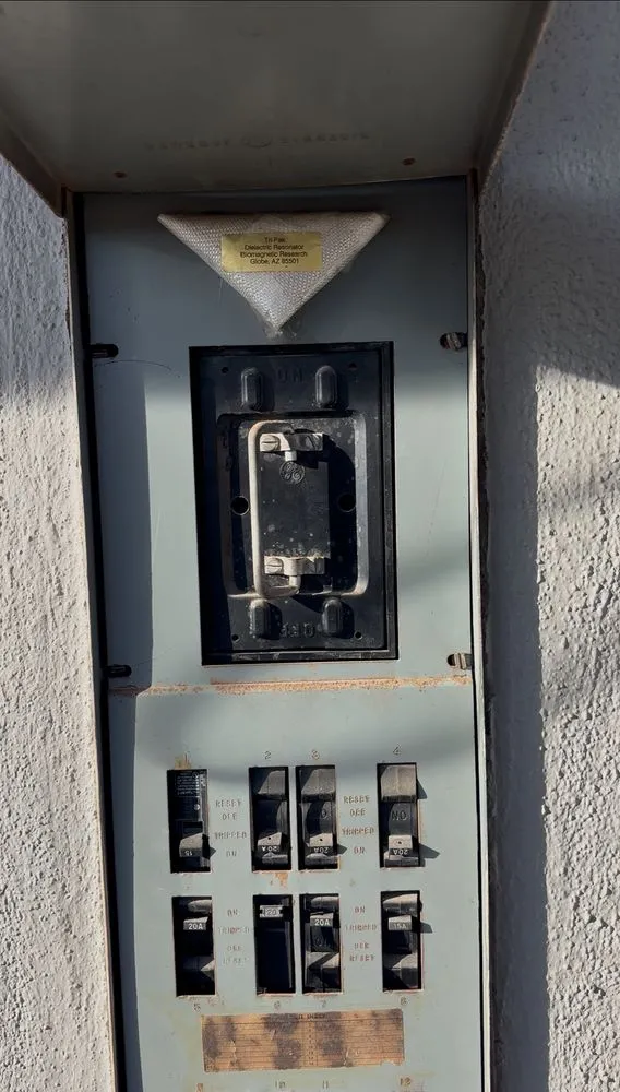 Slide of Mr. Electric of Los Alamitos