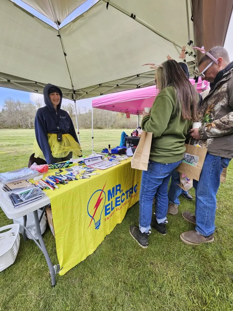 Slide of Mr Electric of McMinnville