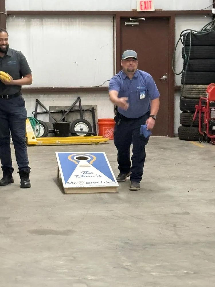 Slide of Mr. Electric of Metairie