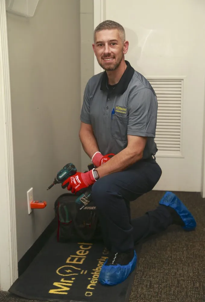 Reliable circuit breaker repair experts serving ,  - Mr. Electric of Metro Atlanta
