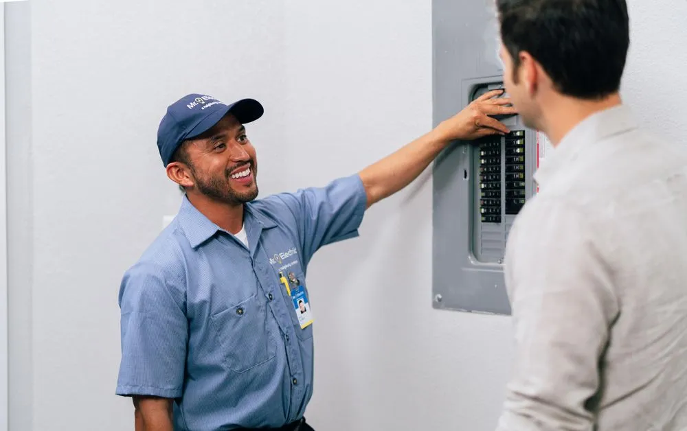 Licensed electrical repair experts serving Monroe Township, NJ - Mr. Electric of Monroe