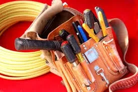 Certified electrician providing lighting installation in , 