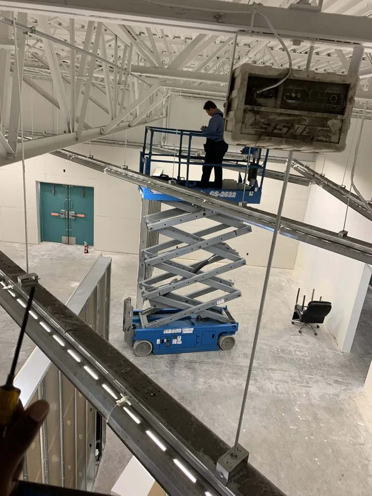 Slide of Mr Electric of Ontario