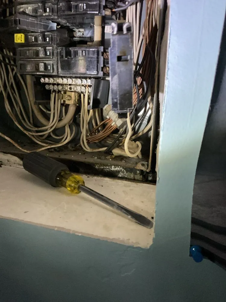 Slide of Mr Electric of Orem