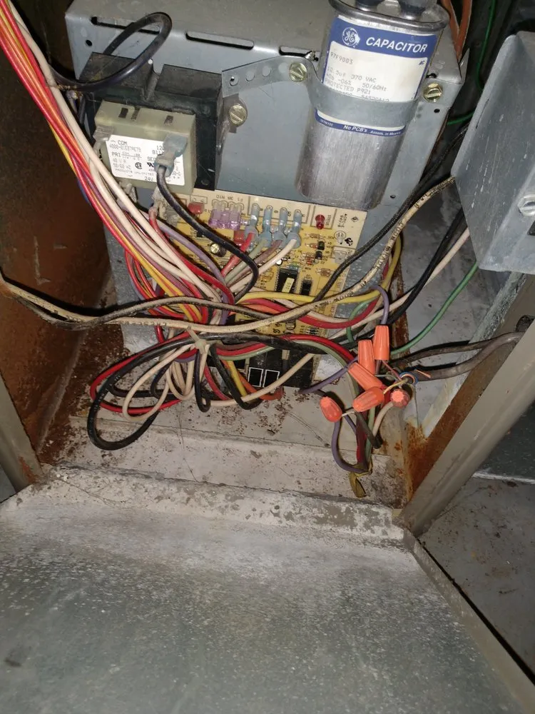 Slide of Mr. Electric of Sioux Empire