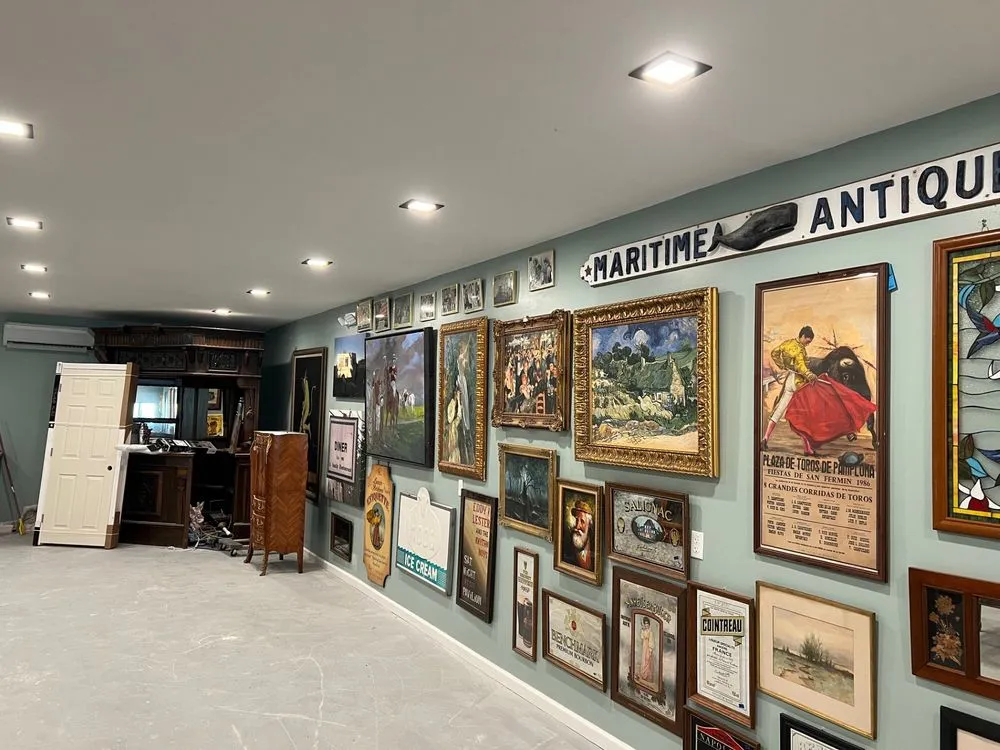 Slide of Mr. Electric of Southeast NH