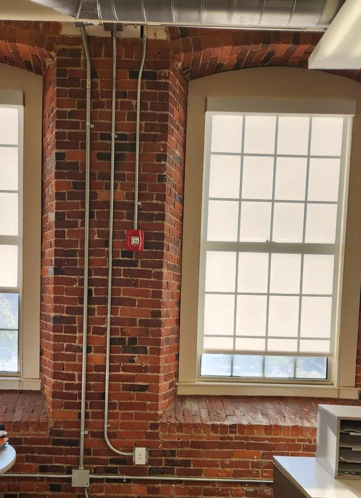 Slide of Mr. Electric of Southeast NH