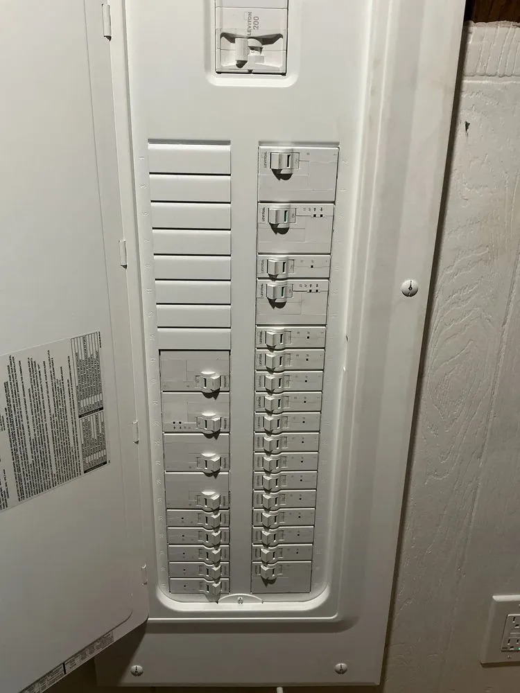 Slide of Mr. Electric of Southeast NH