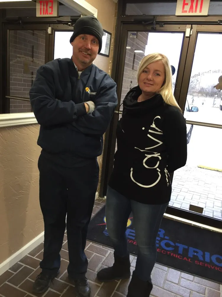 Expert electrician providing wiring installation in , 