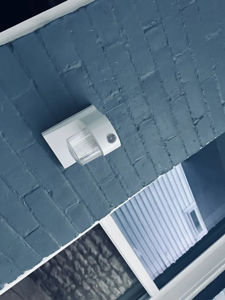 Slide of MR Electric Services