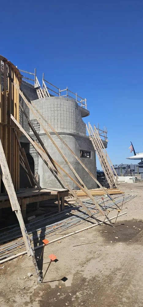 Slide of M&R Electrical & General Service