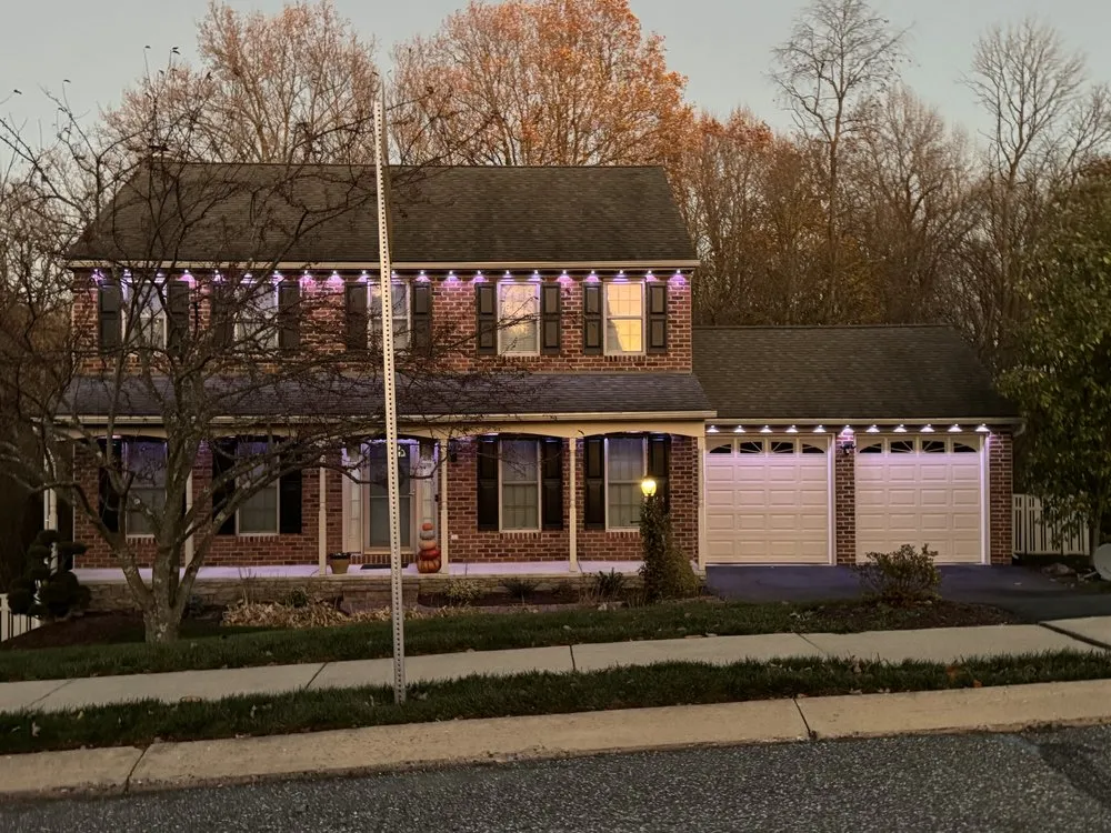 Slide of M&R Electrical & Remodeling