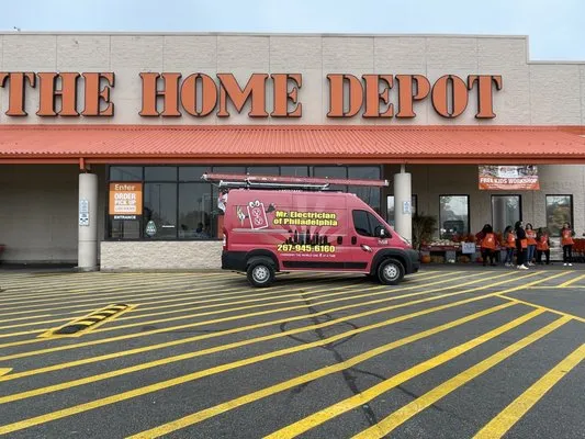 Mr. Electrician of Philadelphia Logo