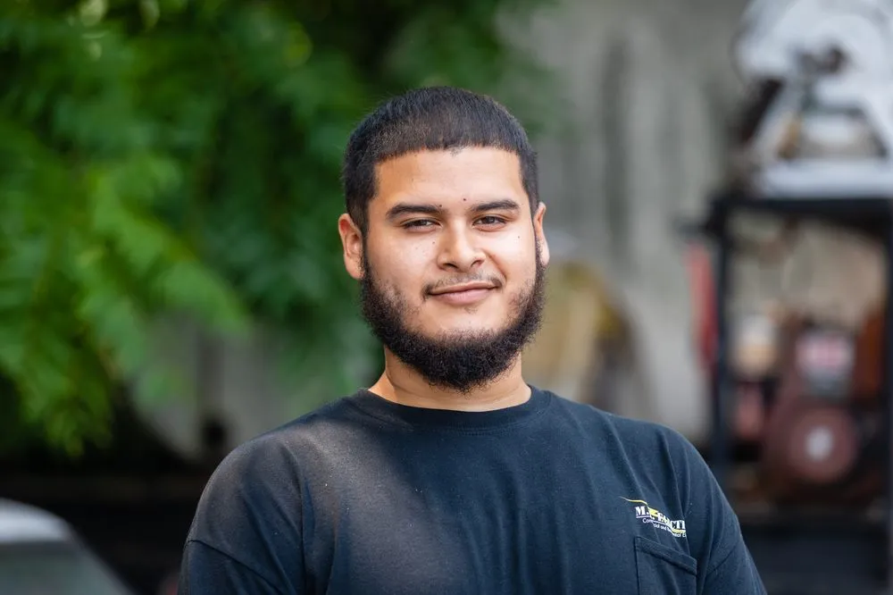 Slide of M.R. Electricians