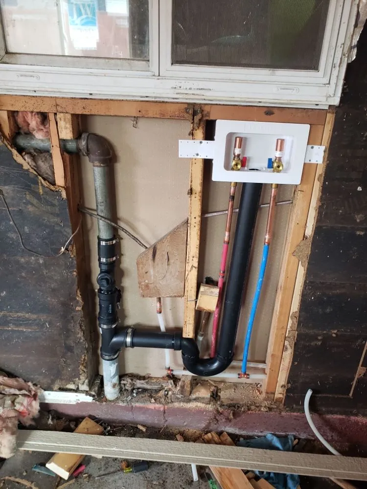 Slide of Mr Fix Alas