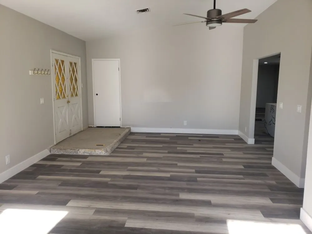 Slide of Mr Fix Alas