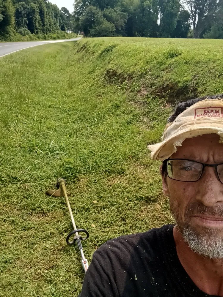 Slide of Mr Handy Hunter