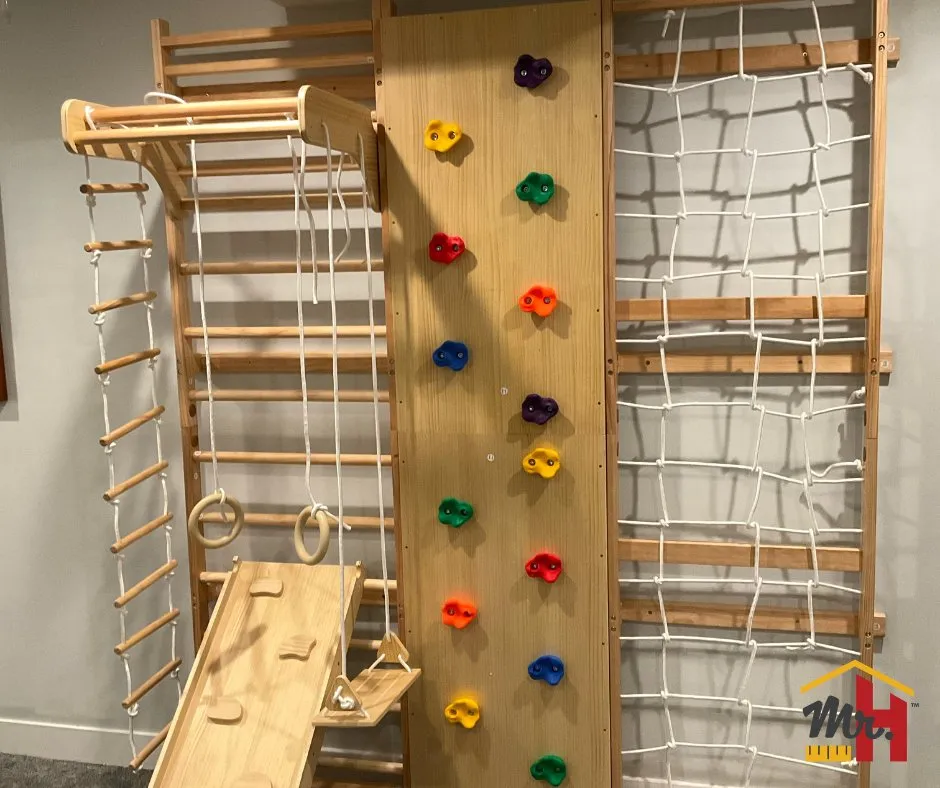 Slide of Mr. Handyman of Lincoln Park