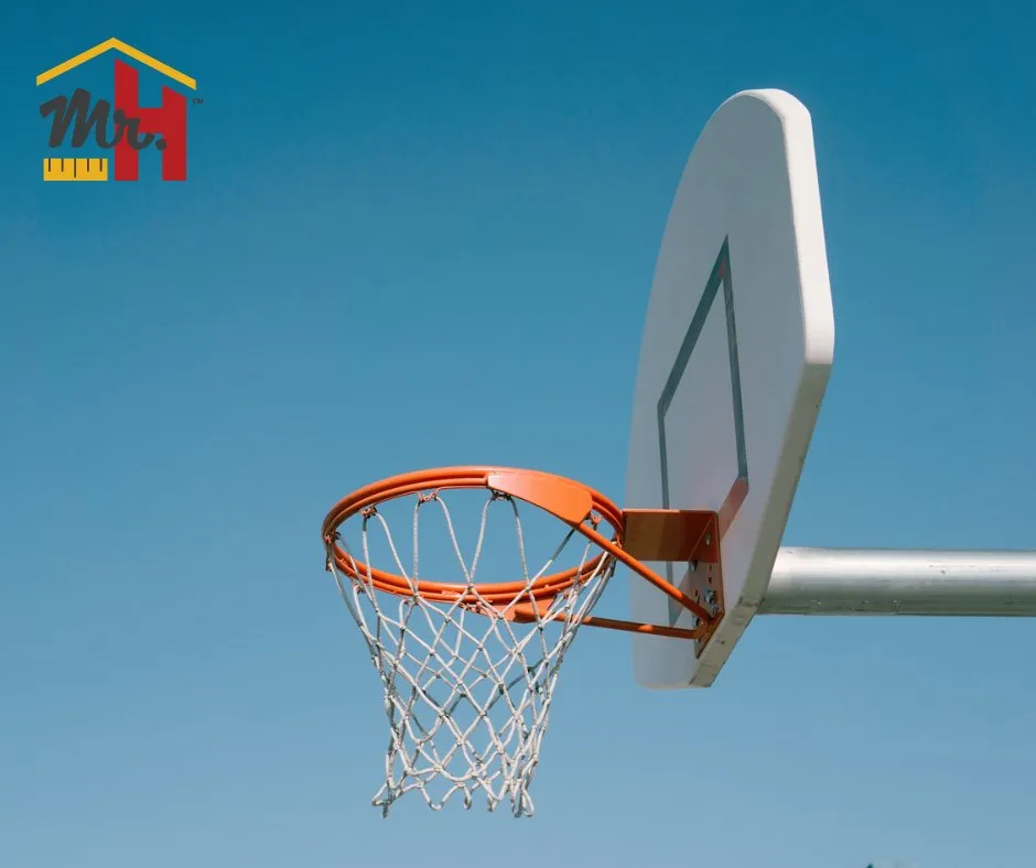 Affordable electrician providing electrical repair in , 