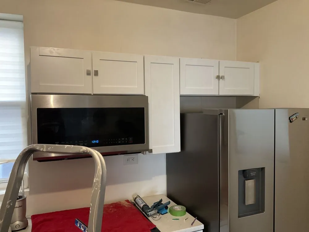 Slide of Mr. Handyman of Oak Park & River Forest